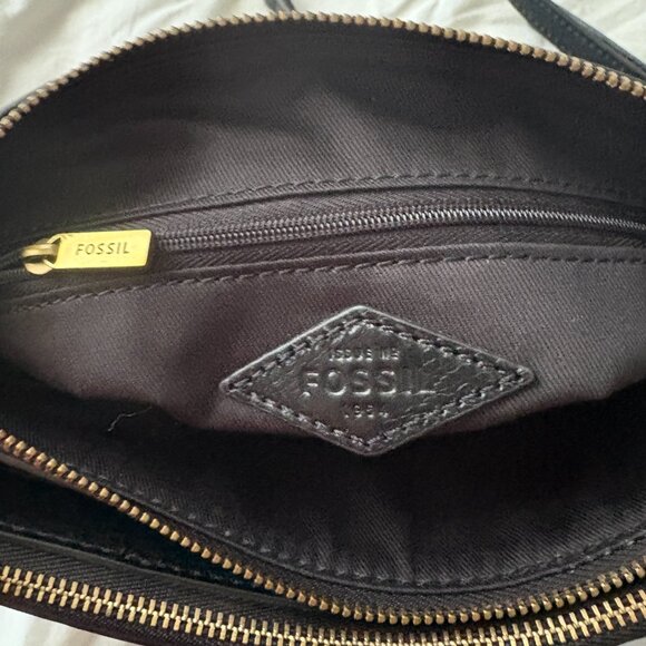 Fossil Devon Double Zip Crossbody Black Leather with Key Charm - Picture 8 of 8